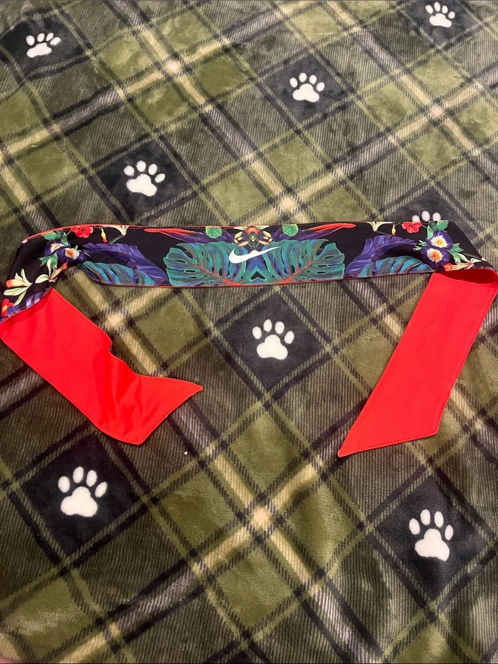 Nike Red Stretch Sports Headband with White Swoosh reversible